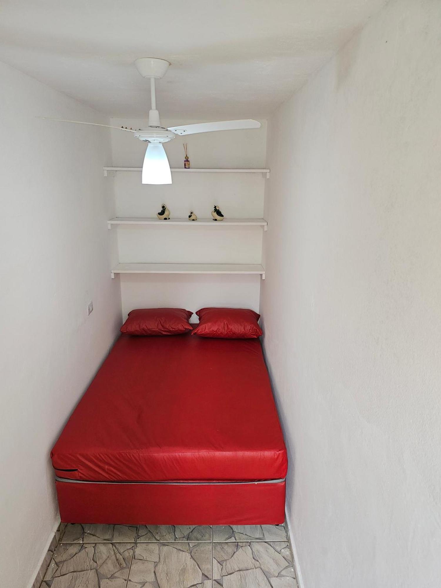 Casa Maravilhosa E Ampla Pe Na Areia Com Piscina, Area Gourmet Com Churrasqueira Em Deck Coberto Frente A Piscina, 4 Quartos Confortaveis E Espacosos, Sendo 2 Suites, Cozinha Americana E Sala De Jantar, Ampla Garagem Para 6 Carros - Mercado Na Rua Da Praia Grande  Exterior foto